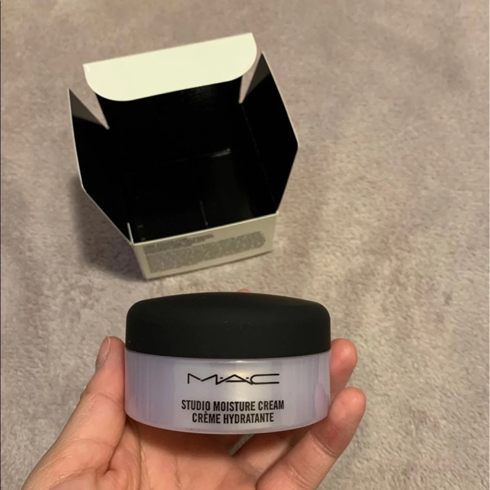 🆕 MAC Studio Moisture Cream